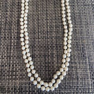 Stella & Dot Retired La Coco White Pearl Necklace